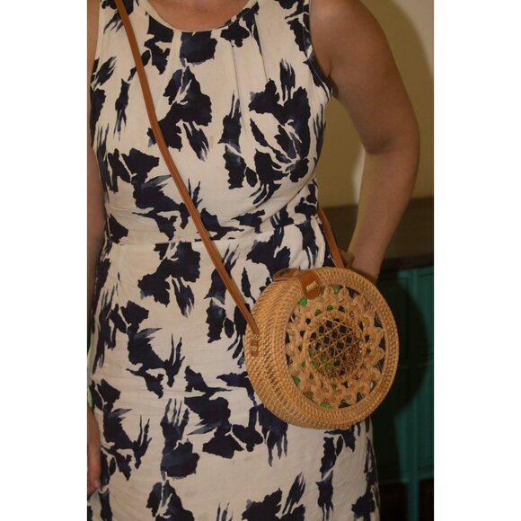 Authentic Bali Rattan Round Bag – Handwoven Ata Boho Purse with Batik Lining - Picture 8 of 16